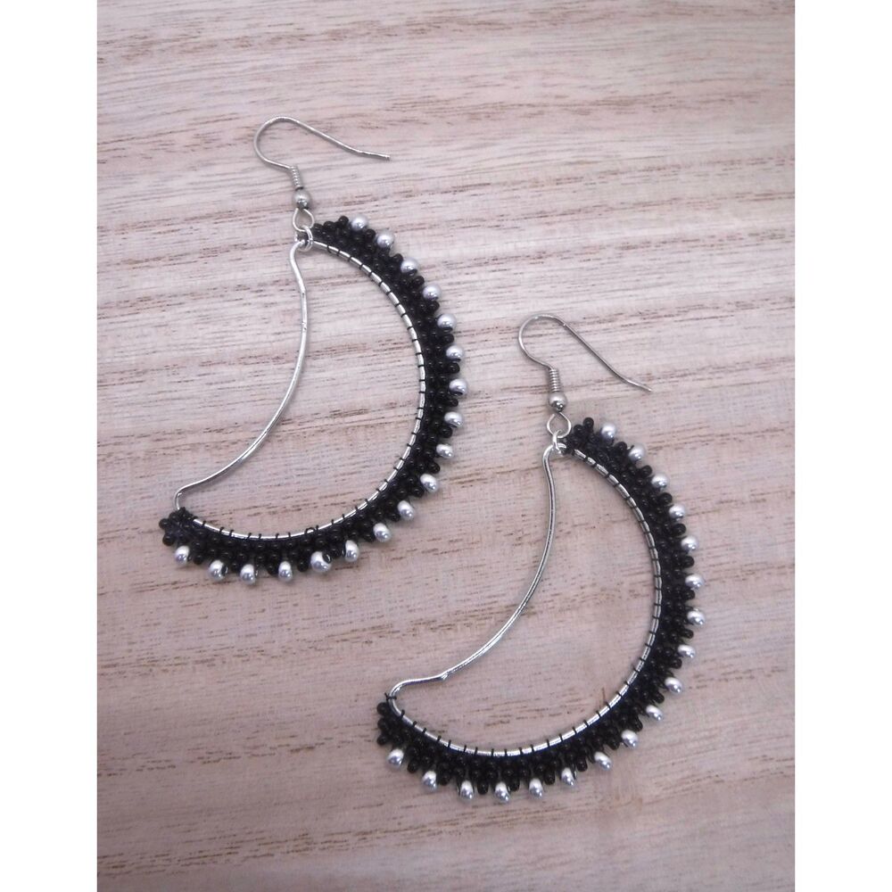 Earrings Beaded Silver w/ Black Moon